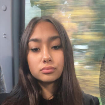 Baby-sitter Peypin: Jade