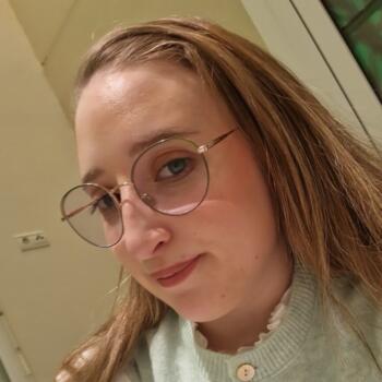 Baby-sitter La Chapelle-Bayvel: Loryne