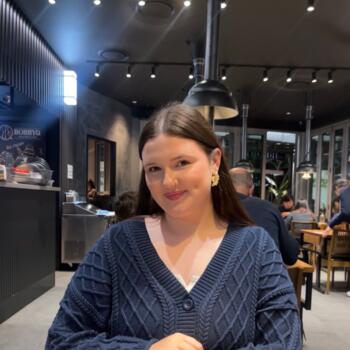Babysitter in Brisbane: Jasmine