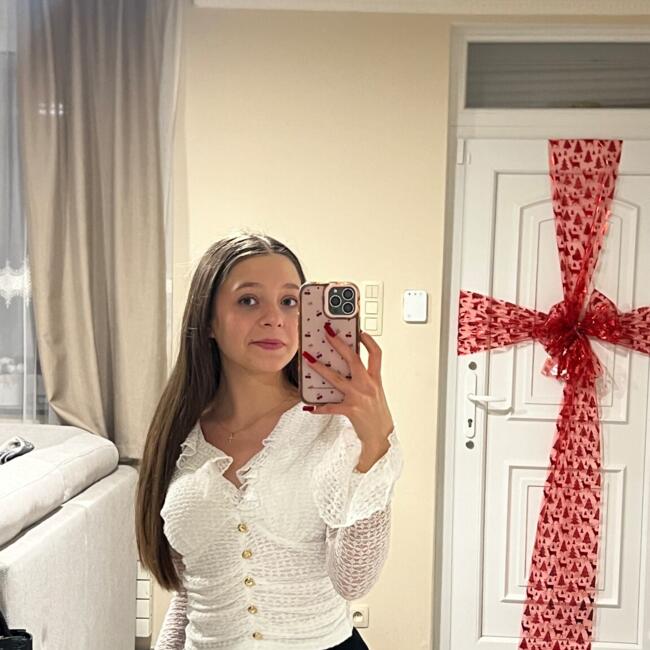 Babysitter in Charleroi: Oxana