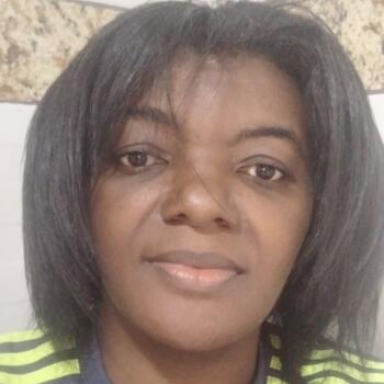 Babá Duque de Caxias: Lailde dos Santos sales