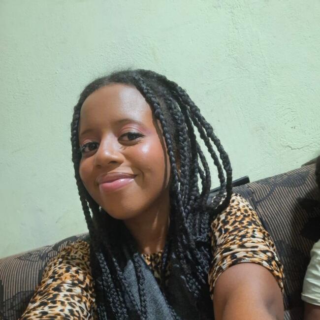 Babysitter in Embu Guaçu: Gabrielly