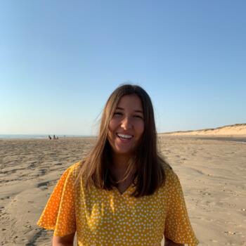Babysitter in Niort: Inès