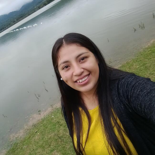 Babysitter in San Salvador de Jujuy: Carina