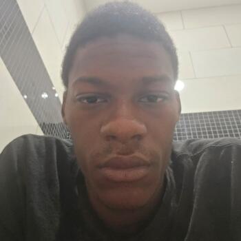 Babysitting job in Atlanta: babysitting job Quadarius