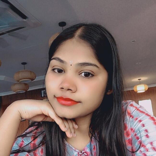 Pengasuh di Petaling: Sonia