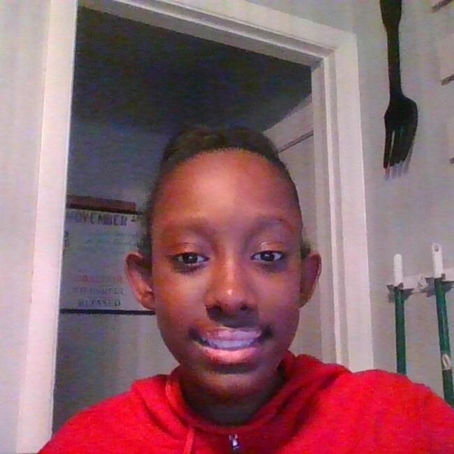 Babysitter in Milwaukee: Nyra