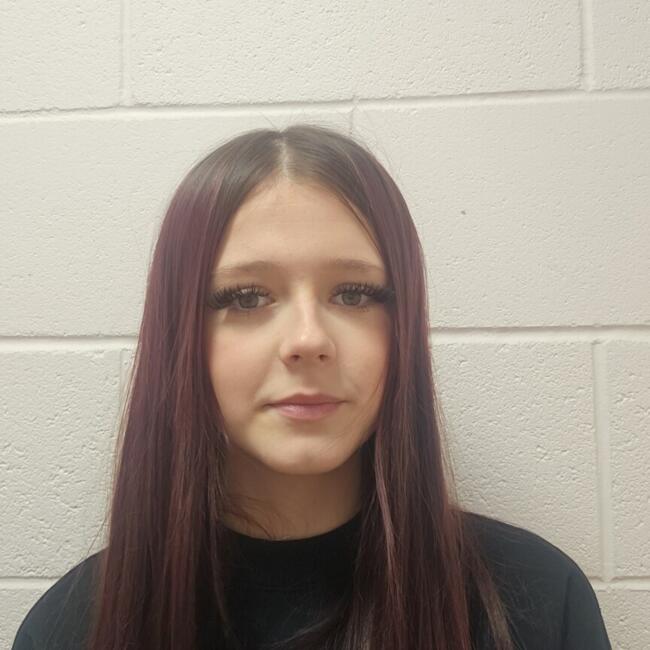 Babysitter in Livingston: Leah