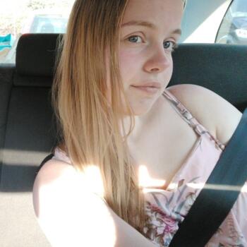 Babysitter in Hilversum: Elizabete