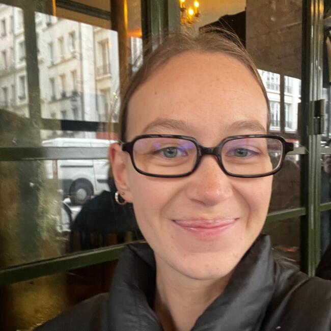 Babysitter in Paris: Gabrielle