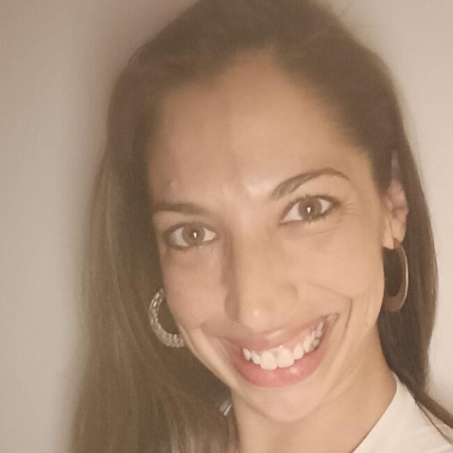 Babysitter in Entroncamento: Vânia