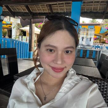 Babysitting job in Bacoor: babysitting job Crisha Cinta D.