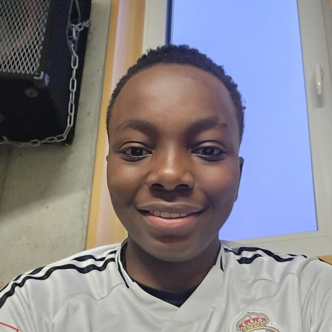 Babysitter in Regensburg: Mack Brown