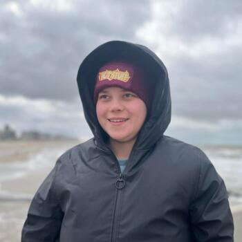 Babysitter Boutersem: Laetitia