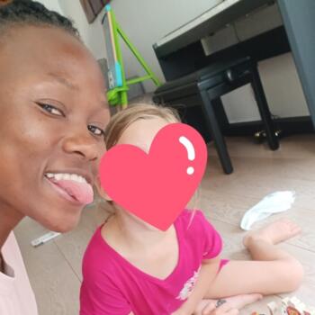 Babysitter in Bordeaux: Irvine