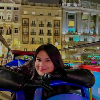 Niñera en Madrid: Angie