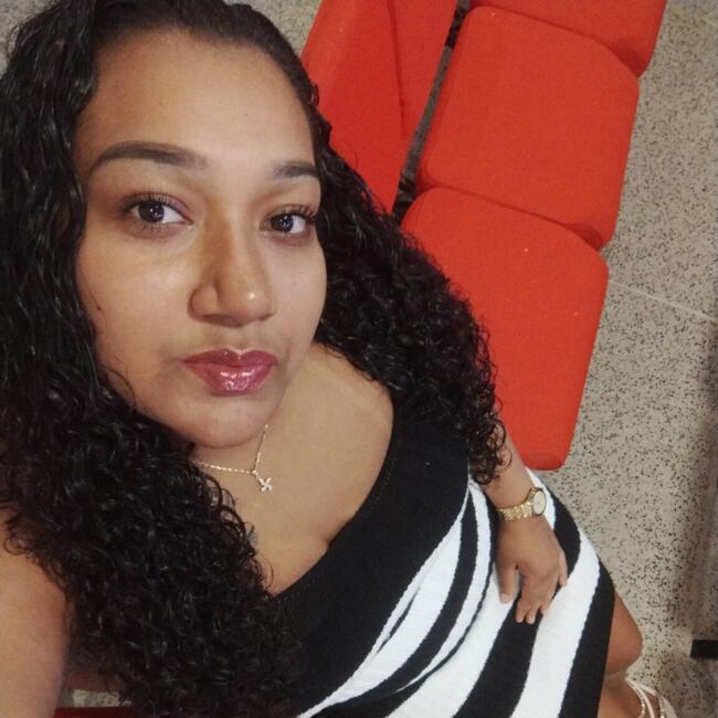 Babysitter in Belém: Marcela