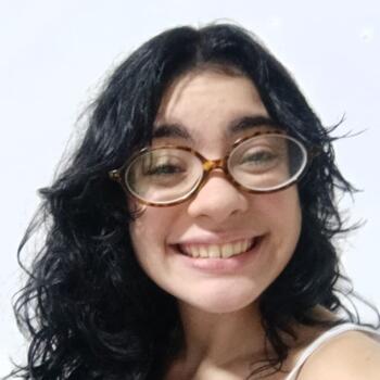 Babysitter in Vila Velha: Lara