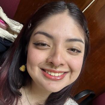 Babysitter in Mexico City: Olimbi Mendoza Bernal