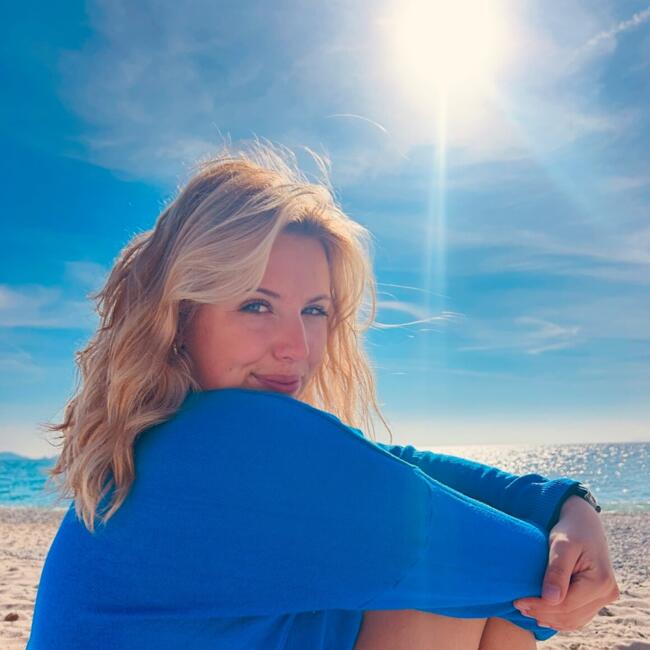 Babysitter in La Valette-du-Var: Lisa
