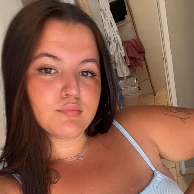 Babysitter in Vieux-Condé: Violette