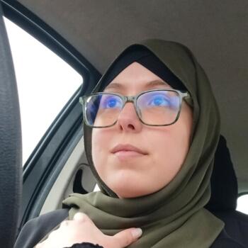 Babysitter in Belœil: Hajar