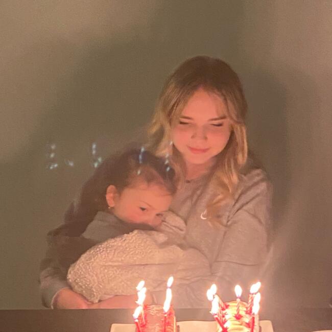 Babysitter in Saint-Calais-du-Désert: Alice