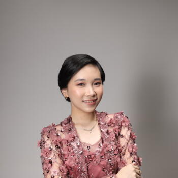 Babysitter in Singapore: Sonia