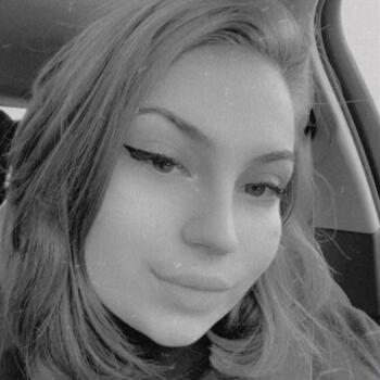 Babysitter a Versoix: Marigona
