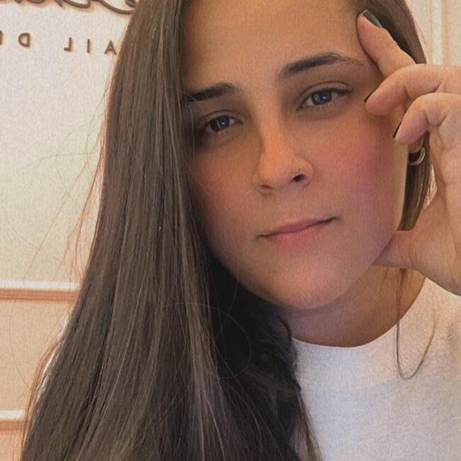 Babysitting job in Iguaba Grande: Bárbara