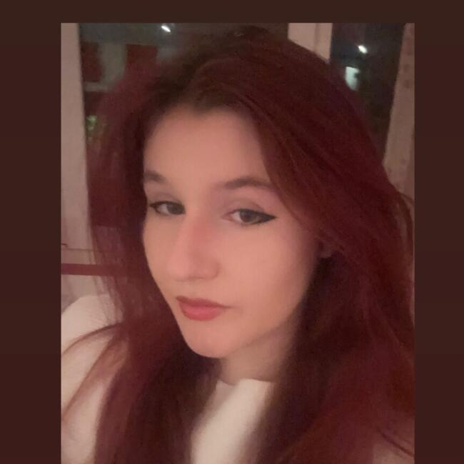 Bonă în Cluj-Napoca: Carina