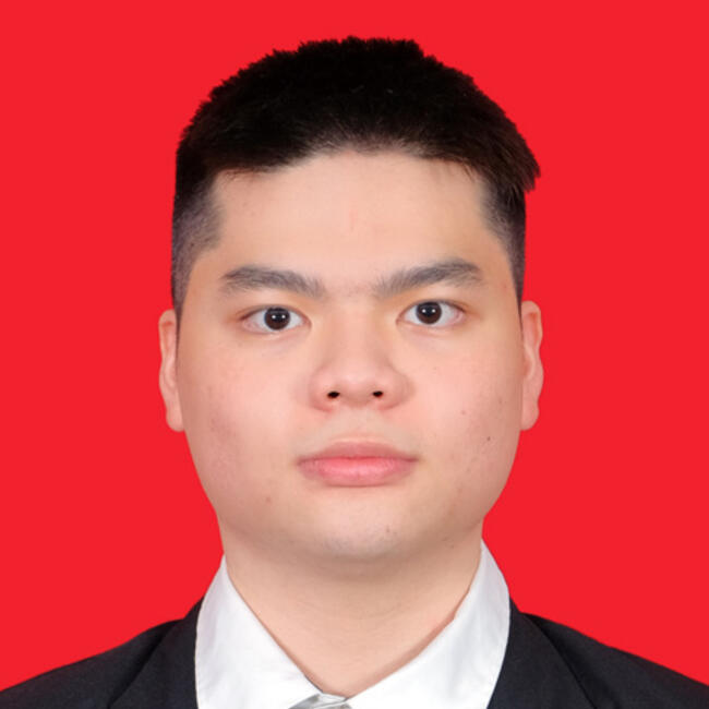 Babysitter in Darwin: Juan