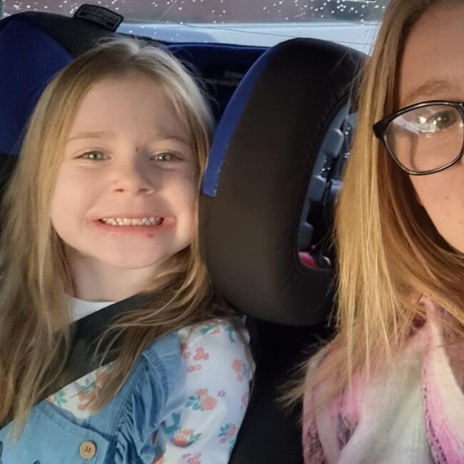 Babysitter in Pakenham East: Chloe