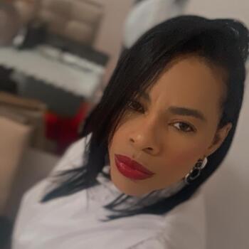 Babysitter in Feira de Santana: Luciana