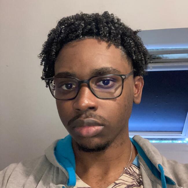 Job de garde d'enfants à Montpellier: Darvine