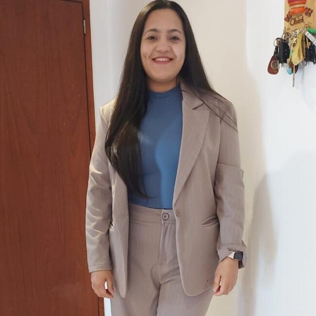 Trabajo para niñera en Buenos Aires: Romina