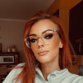 Babysitter Job in Koekelare: Babysitter Job Shanaya