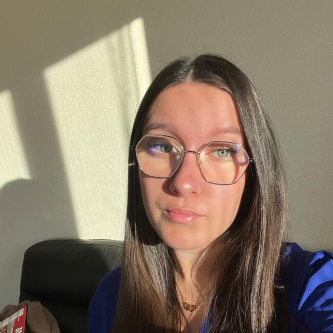 Babysitter in Aurillac: Kiara