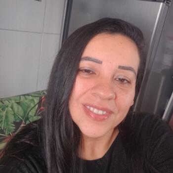 Babysitter in Santana de Parnaíba: Rosemary Guimarães