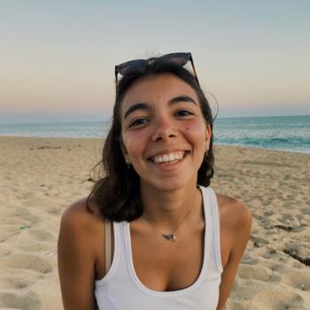 Babysitter em Barreiro: Maria Laura