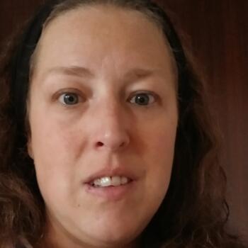 Babysitter em Enxara do Bispo: Catia