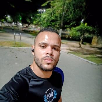 Babysitter in Cabo de Santo Agostinho: Jhonata