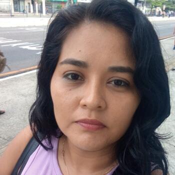 Babysitter in Belém: Fernanda