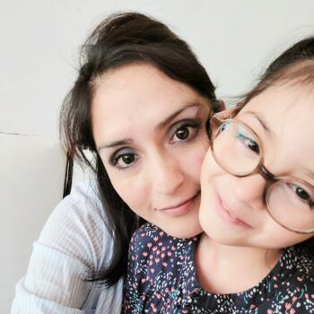 Baby-sitter in Bruxelles (Auderghem): Carolina