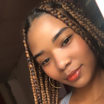 Niñera en Ciudad de Colón: Magdi