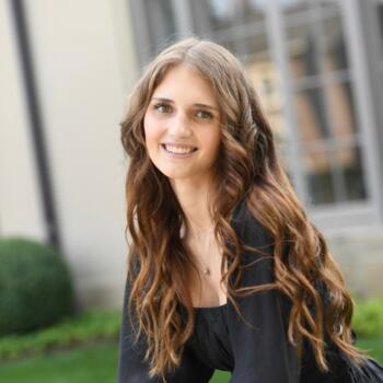 Babysitter in Utica (Michigan): Maddie