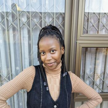 Babysitter in Polokwane: Nkhensani