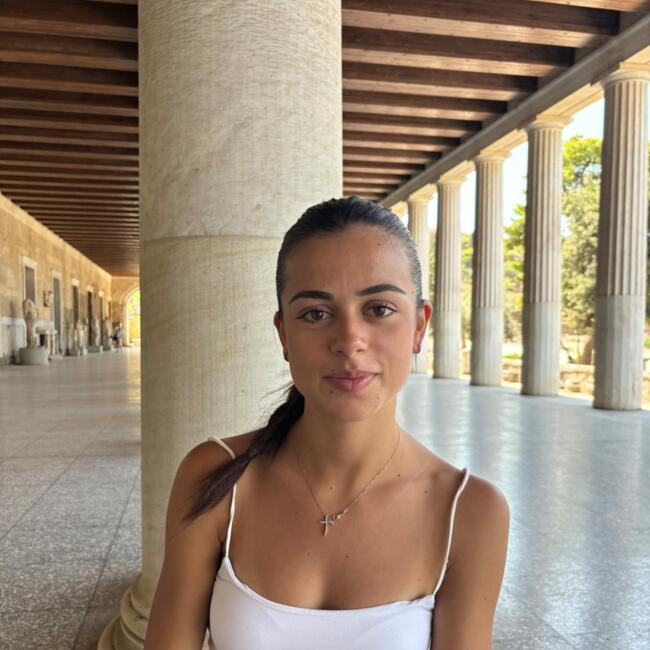 Babysitter in Castel di Lama: Claudia