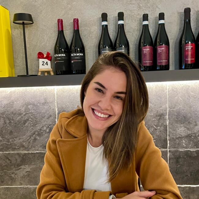 Babysitter in Crans-Montana: Rebeca
