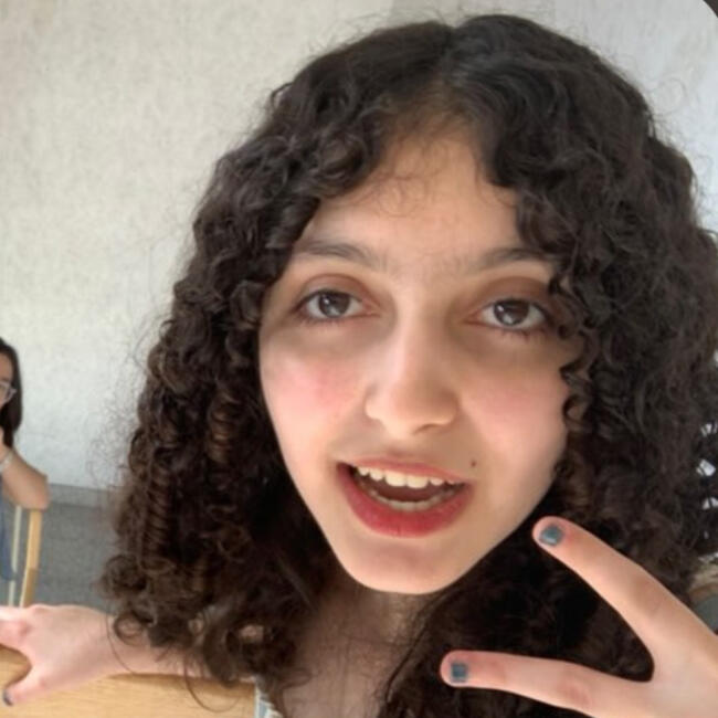 Baby-sitter in Richmond Hill: Melina